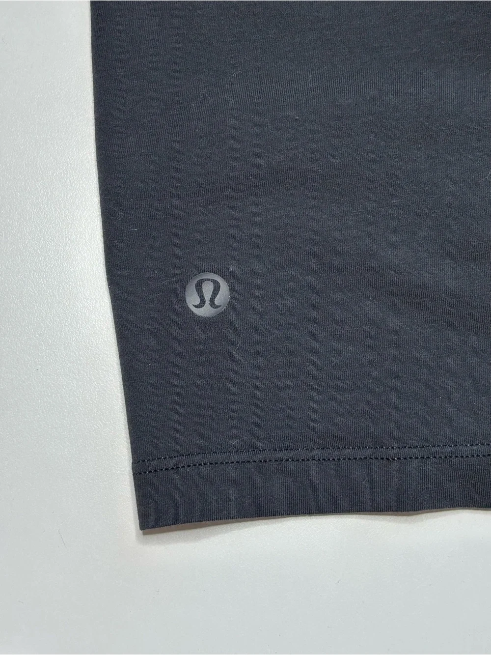 Lululemon Crescent Pima Cotton Twist Front Tee Black M/L